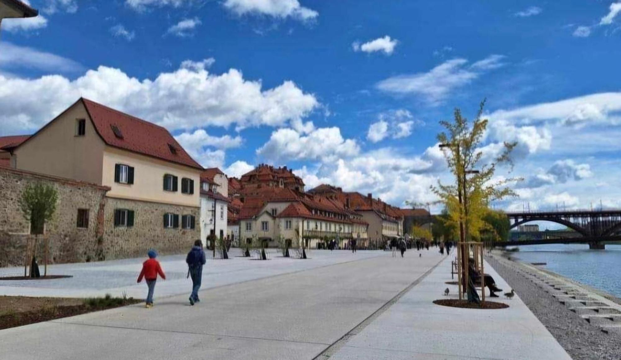 Apartment Dolce Vita Maribor Ngoại thất bức ảnh